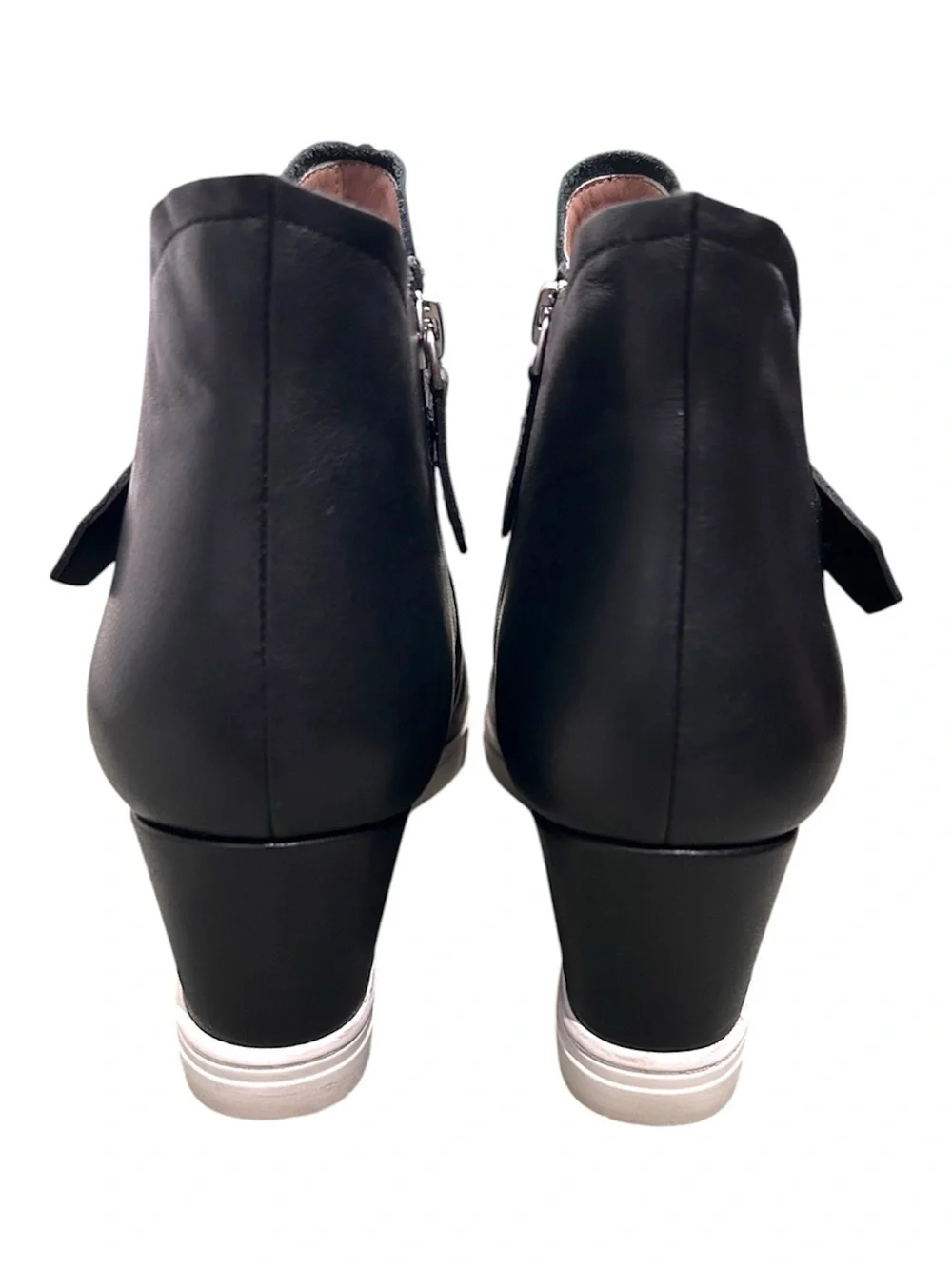 Linea Paolo Freshton Wedge Heel Side Zip Sneaker Boot Black Size 8.5